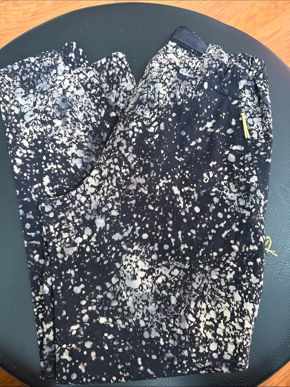Lululemon Lab Revera Joggers Planet Surface Bl Granite Multi S Abstract Rare - Picture 7 of 10